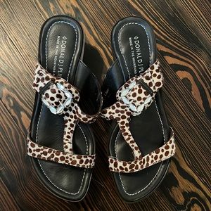 Women’s New Donald J Pliner- Heels - Size 9 - never worn